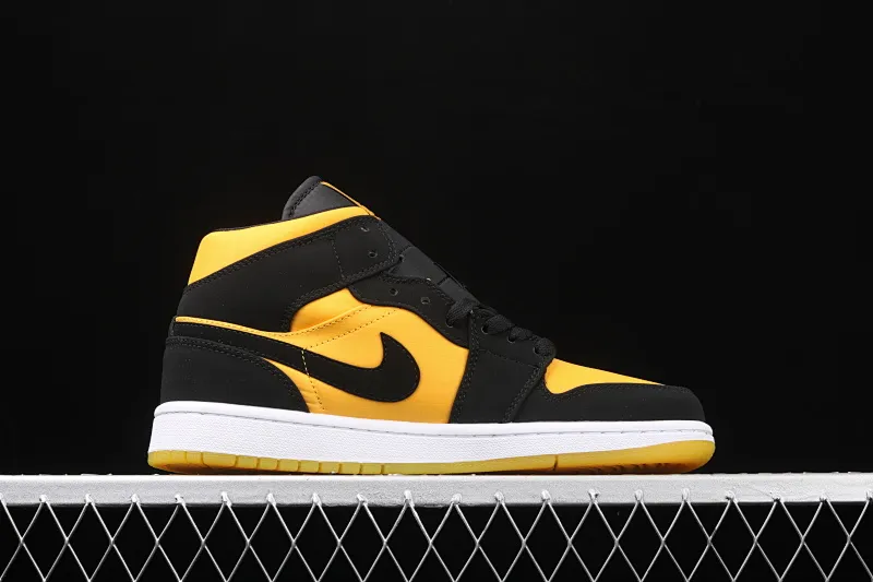 All categories Air Jordan Jordan series basketball shoes Air Jordan 1 Mid Air Jordan Mid AJ1 Joe 1 Hornet Zhongbang series basketball shoes CD6759-007